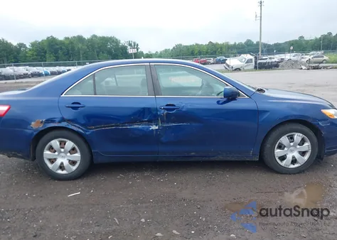 2007 Toyota Camry Ce/Le/Xle/Se из США, поврежденный, VIN 4T1BE46K57U037702